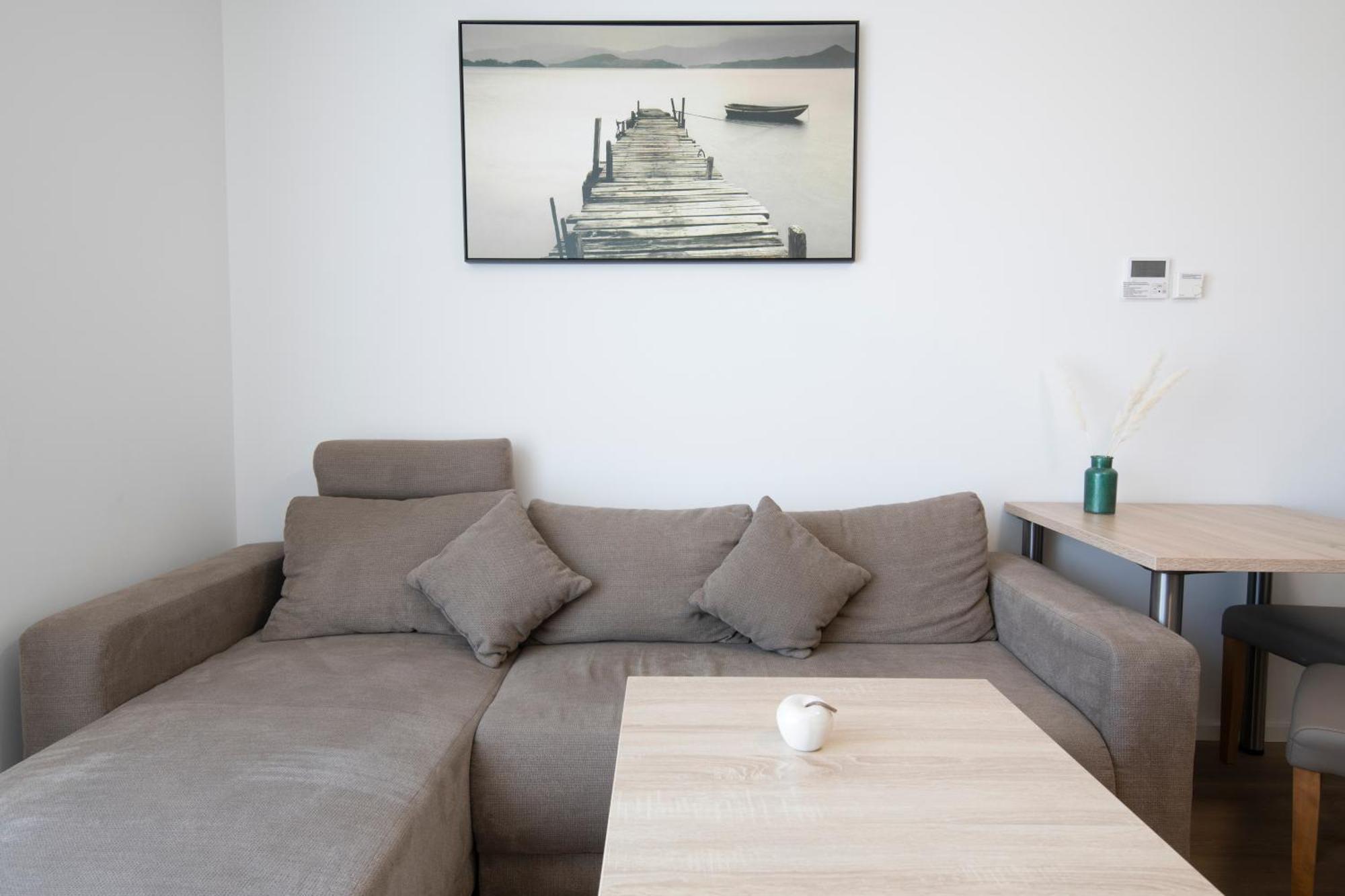 Smart & Stay Aparthotel Saarlouis Lisdorf - Self-Check-In - Free Parking Exterior foto